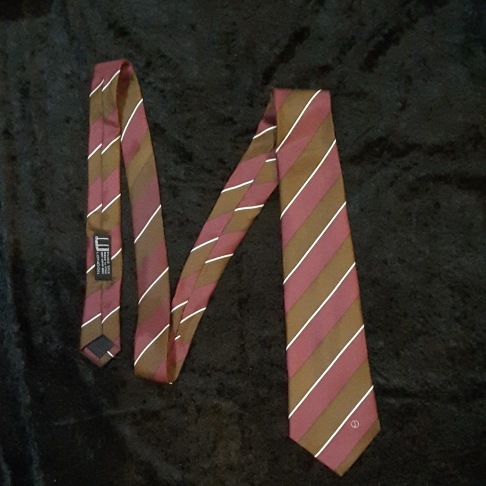 Dunhill tie